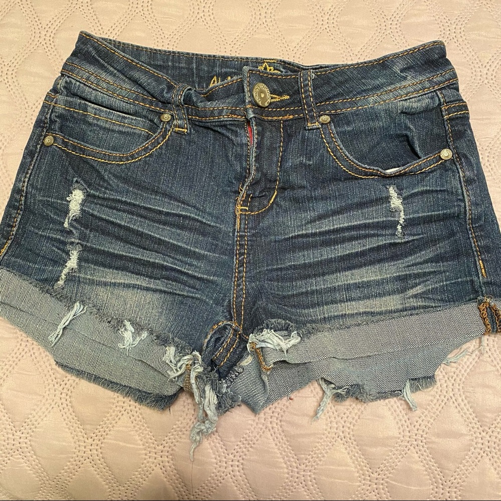 High waisted shorts💓